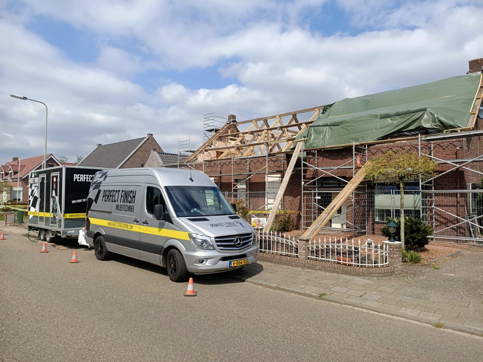 asbest sanering stramproy